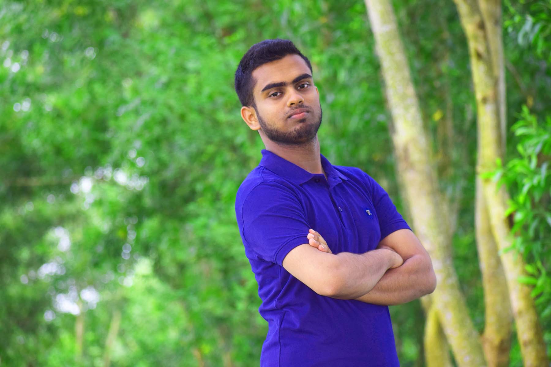 মেয়ে তোমার জীবন পরজীবী স্বর্ণলতা নয়