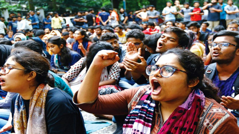 পরবর্তী পদক্ষেপের বিষয়ে বুয়েট শিক্ষার্থীদের বৈঠক সন্ধ্যায়