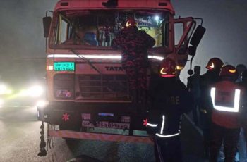 টাঙ্গাইলে সড়কে প্রাণ গেল চারজনের