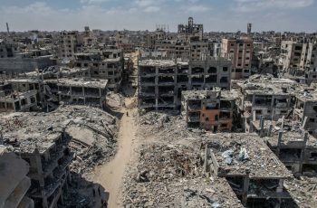 গাজায় ধ্বংসস্তূপ থেকে আরও অর্ধশতাধিক ফিলিস্তিনির লাশ উদ্ধার