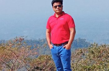 বাসের ধাক্কায় প্রাণ গেল ব্যাংক কর্মকর্তার