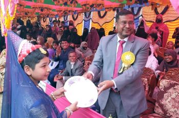 জমজমাট আয়োজনে শেষ হলো আমতৈল স্কুলের বার্ষিক ক্রীড়া প্রতিযোগিতা