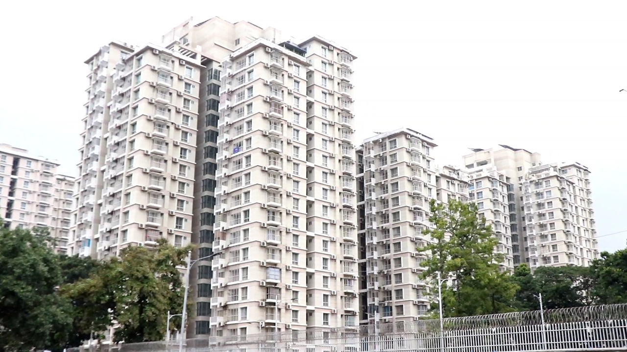 রূপপুরে চারতলা থেকে পড়ে রুশ নারীর মৃত্যু