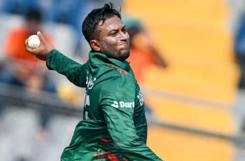 এক বছরের জন্য নিষিদ্ধ হতে পারেন ‘বোলার’ সাকিব